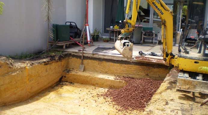 wellington excavation shot - working in backyard nz 